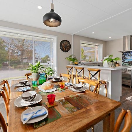 Leave Of Absence - Christchurch Holiday Home Dış mekan fotoğraf