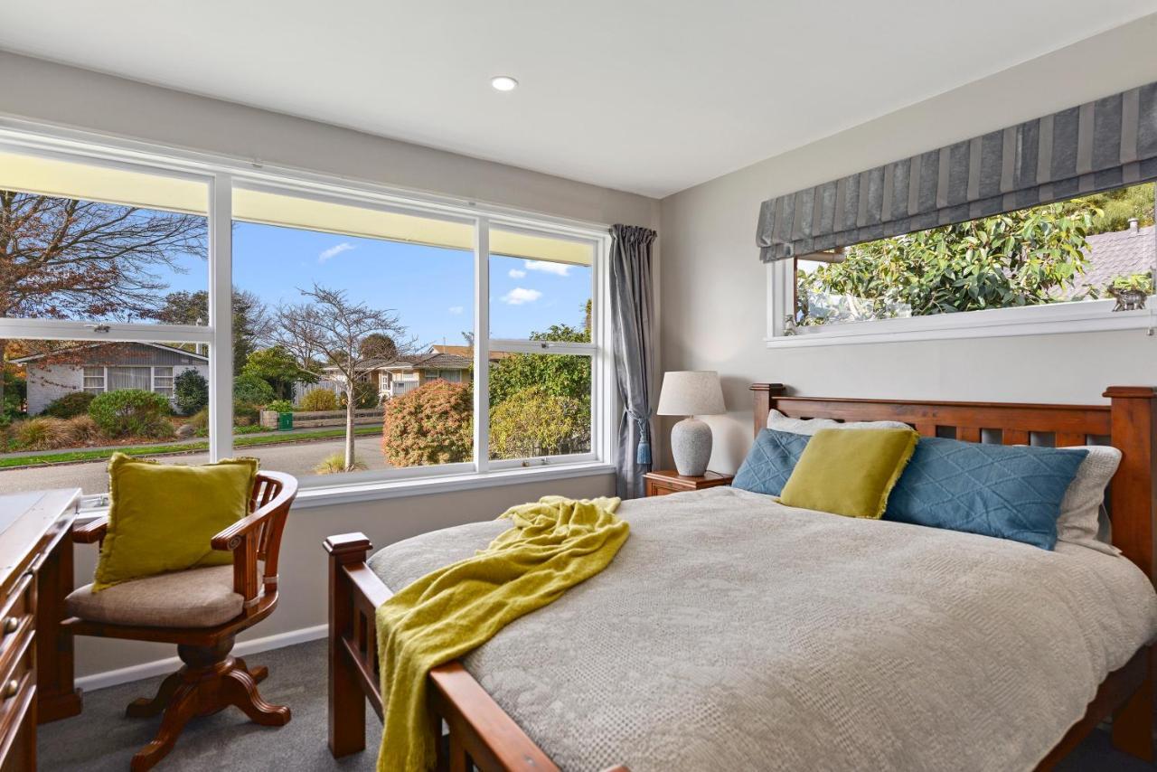 Leave Of Absence - Christchurch Holiday Home Dış mekan fotoğraf
